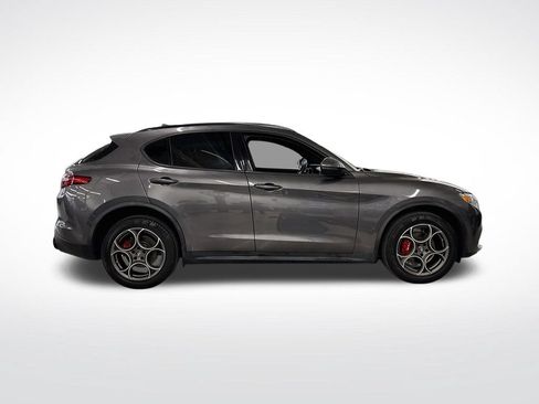 Used 2023 Alfa Romeo Stelvio Sprint AWD/4WD image 6