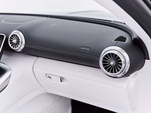 Used 2026 Mercedes-Benz Maybach SL 680 image 59