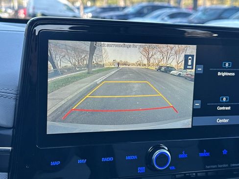 Used 2020 Hyundai Ioniq Limited image 26