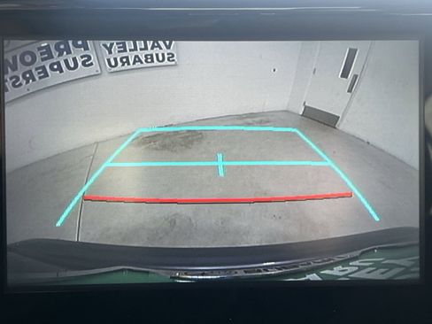 Used 2020 Toyota Corolla LE image 17