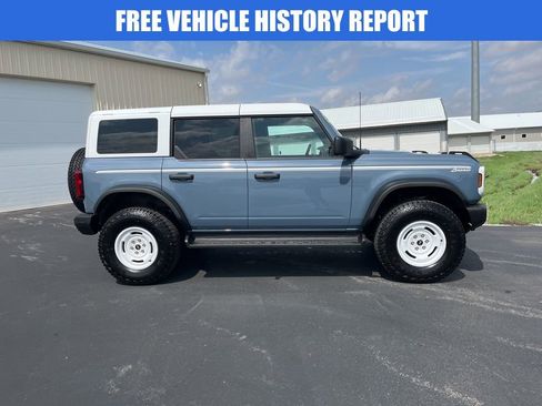 Used 2025 Ford Bronco Heritage Edition image 3