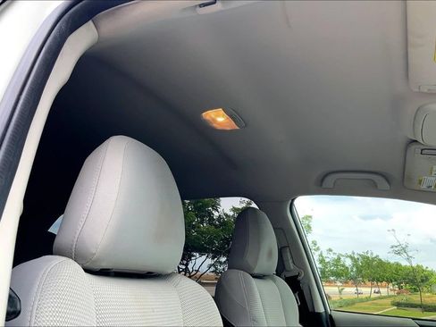 Used 2020 Subaru Forester AWD/4WD image 21
