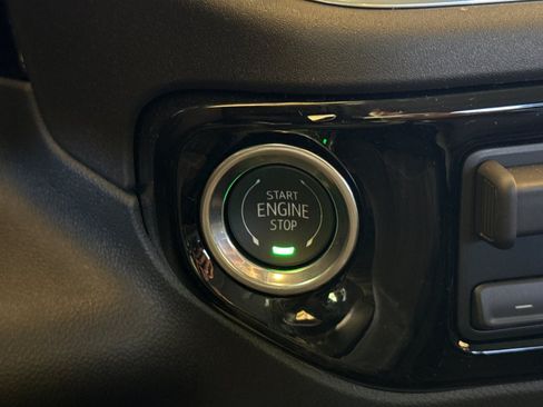 New 2026 GMC Sierra 1500 Elevation w/ Elevation Select Package AWD/4WD image 21