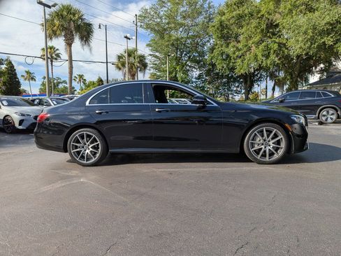 Used 2021 Mercedes-Benz E 350 4MATIC Sedan image 7