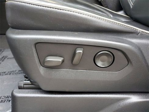 Used 2021 Chevrolet Tahoe Premier w/ Premium Package image 20