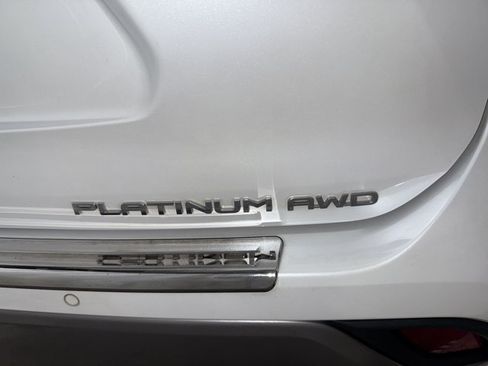 Used 2022 Toyota Highlander Platinum AWD/4WD image 39
