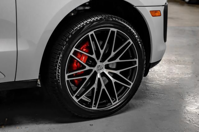 Used 2022 Porsche Macan S AWD/4WD image 58