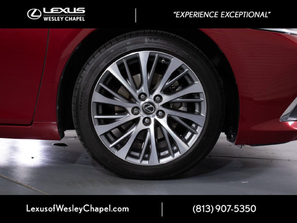 Used 2020 Lexus ES 350 w/ Premium Package FWD image 3