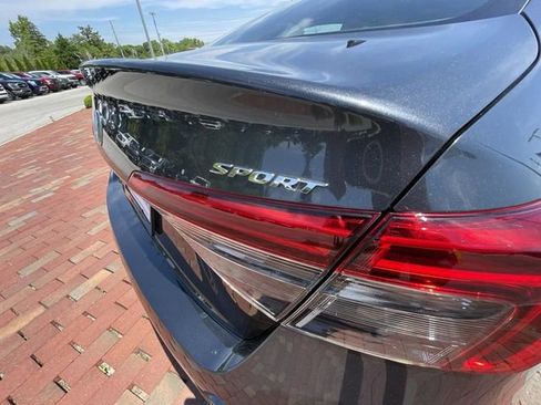 Used 2024 Honda Civic Sport image 34