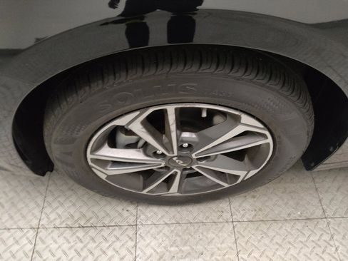Used 2023 Kia Forte LXS w/ LXS Technology Package FWD image 31