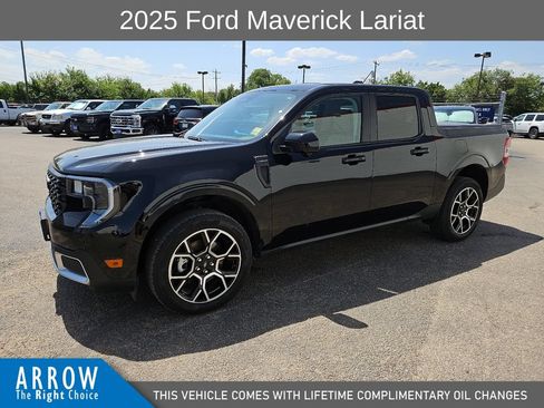 Used 2025 Ford Maverick Lariat w/ 4K Tow Package AWD/4WD image 5