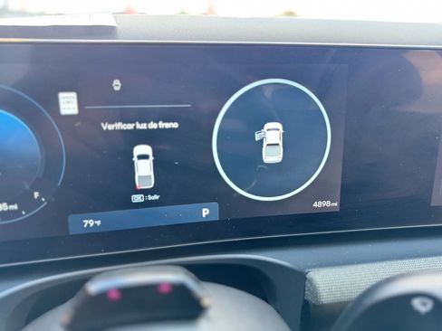 Used 2025 Hyundai Santa Cruz Limited image 36