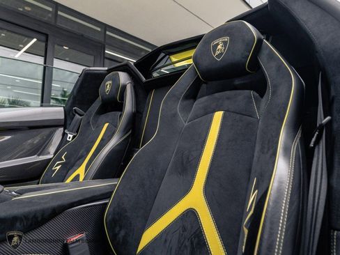 Used 2017 Lamborghini Aventador LP 750-4 Superveloce image 30