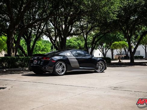 Used 2010 Audi R8 V10 AWD/4WD image 21