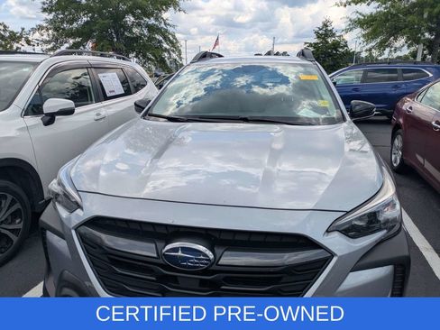 Used 2025 Subaru Outback Premium AWD/4WD image 2