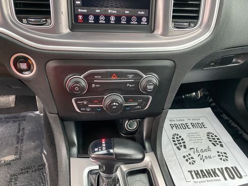 Used 2022 Dodge Charger SXT image 20