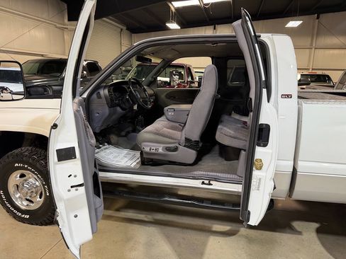 Used 2002 Dodge Ram 2500 Truck 4x4 Quad Cab image 52