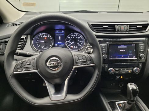 Used 2019 Nissan Rogue Sport SV image 22