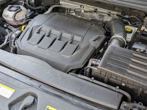 Used 2023 Audi Q3 2.0T Premium w/ Convenience Package image 23