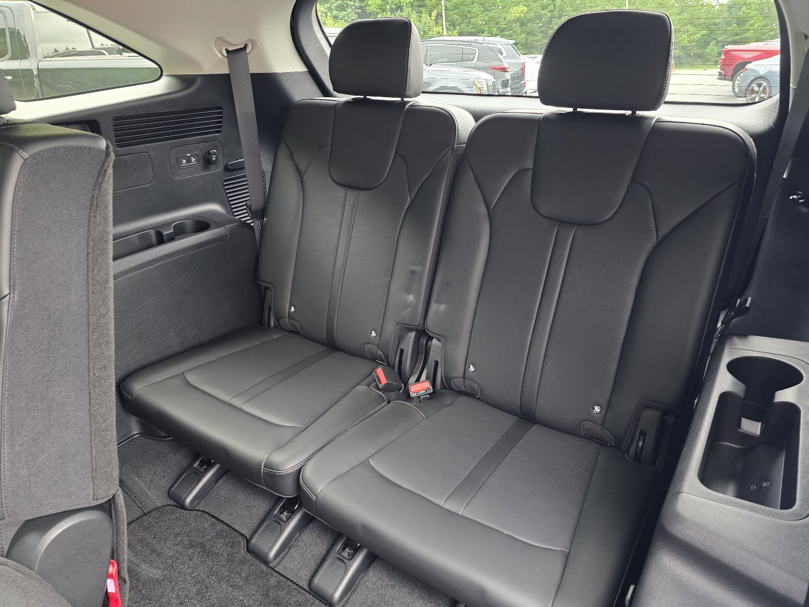 Used 2026 Kia Sorento S w/ S Panoramic Sunroof Package FWD image 10
