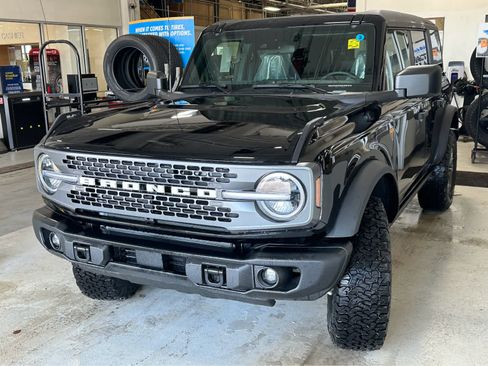 New 2025 Ford Bronco Badlands AWD/4WD image 4