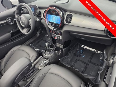 Used 2022 MINI Cooper Convertible image 30