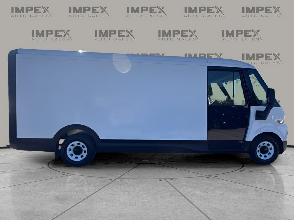 Used 2025 Chevrolet Brightdrop 600 AWD/4WD image 6