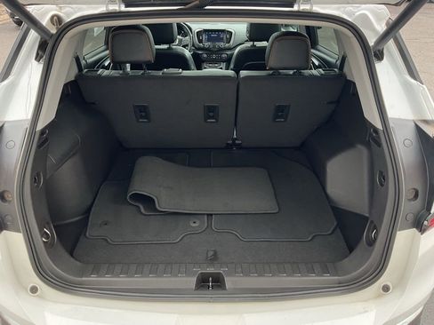 Used 2023 GMC Terrain AT4 w/ Infotainment Package II AWD/4WD image 22