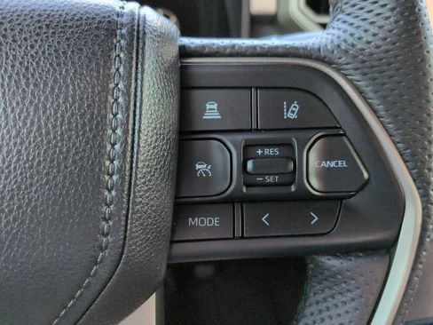 Used 2026 Toyota Tundra Limited AWD/4WD image 24
