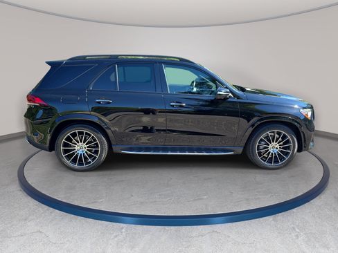 Used 2022 Mercedes-Benz GLE 350 4MATIC image 4