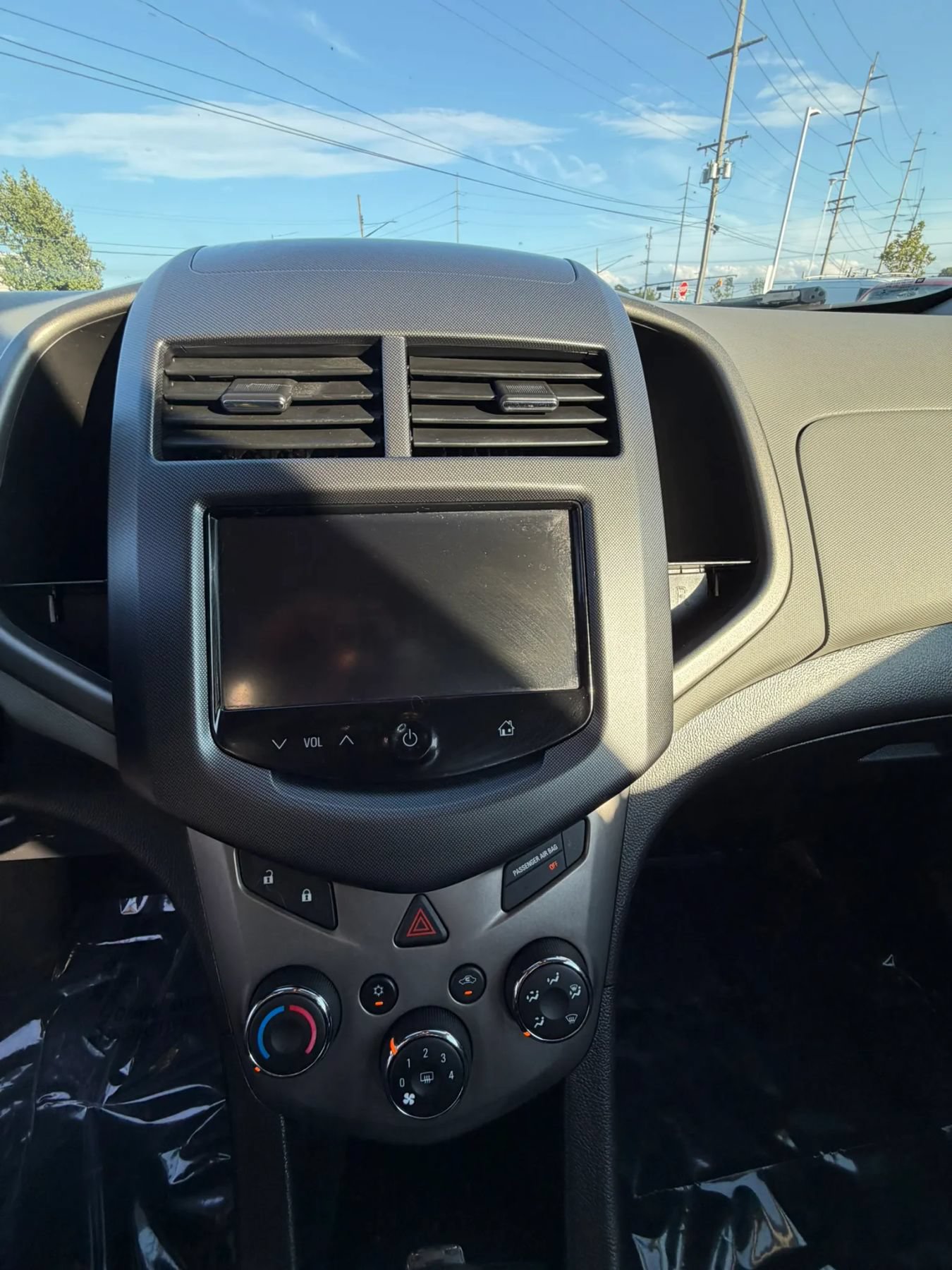 Used 2013 Chevrolet Sonic LT FWD image 36
