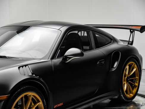 Used 2016 Porsche 911 GT3 RS image 24