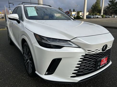 Used 2023 Lexus RX 350 Premium Plus w/ Cold Area Package image 3