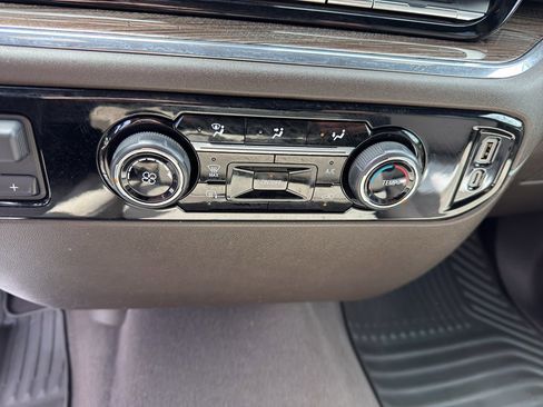 Used 2024 Chevrolet Silverado 2500 LT image 16