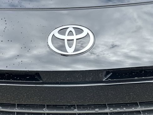New 2026 Toyota Camry XLE w/ Premium Package AWD/4WD image 12