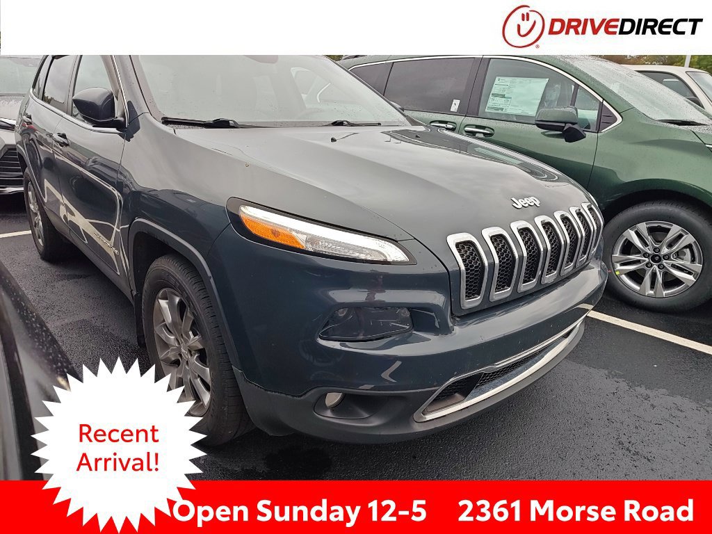 Used 2018 Jeep Cherokee Limited AWD/4WD image 1