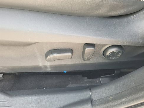 Used 2024 Subaru Outback Limited image 6