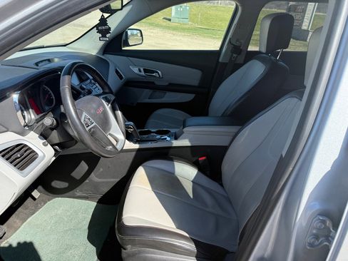 Used 2014 GMC Terrain SLT w/ Safety Package image 9