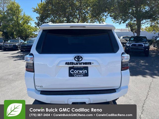 Used 2017 Toyota 4Runner SR5 Premium AWD/4WD image 7