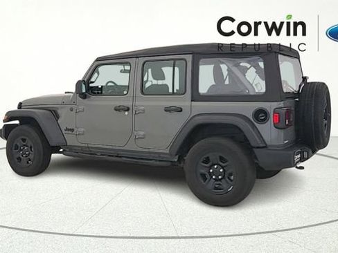Used 2023 Jeep Wrangler Unlimited Sport AWD/4WD image 5