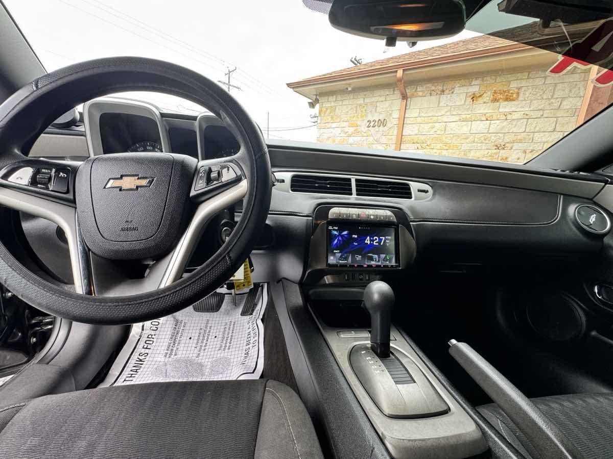 Used 2014 Chevrolet Camaro LS RWD image 8