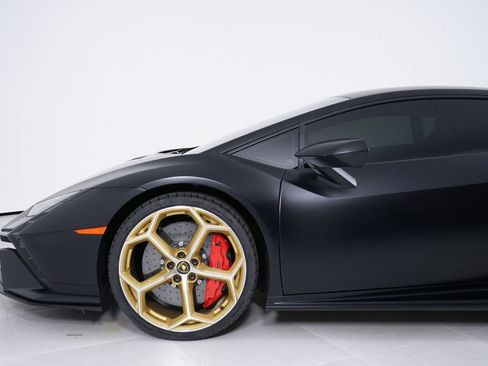 Used 2023 Lamborghini Huracan Tecnica RWD image 11