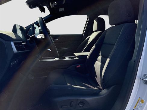 Used 2024 Honda Prologue EX image 23