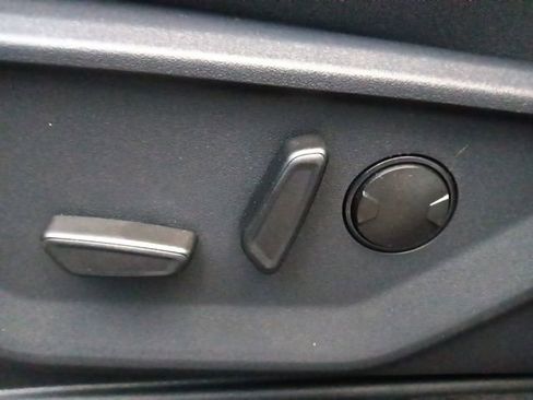 New 2026 Ford Expedition Active image 16