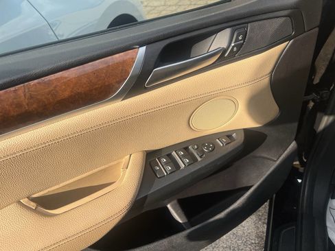 Used 2017 BMW X3 xDrive28i image 14