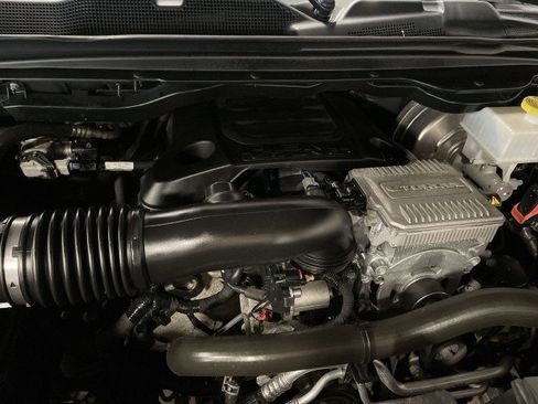 Used 2019 RAM 1500 Limited AWD/4WD image 29
