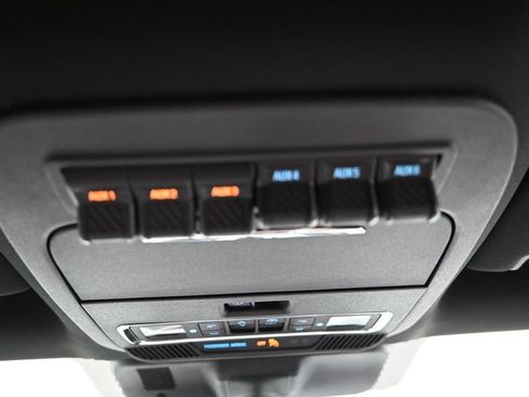 Used 2024 Ford F250 Platinum AWD/4WD image 43