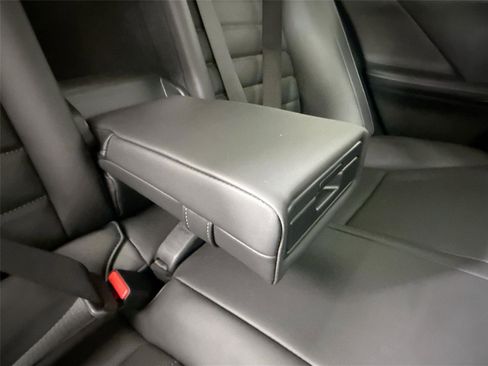 Used 2025 Lexus IS 350 F Sport image 40