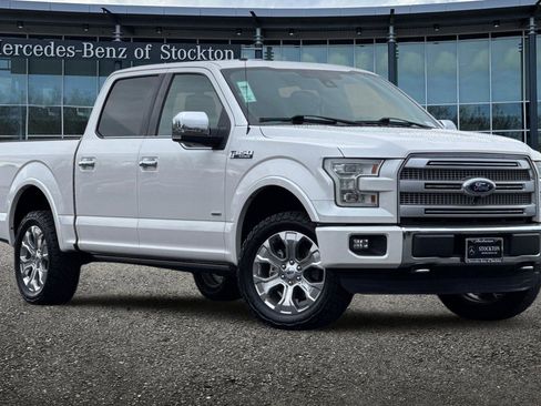 Used 2016 Ford F150 Platinum w/ Equipment Group 701A Luxury image 2