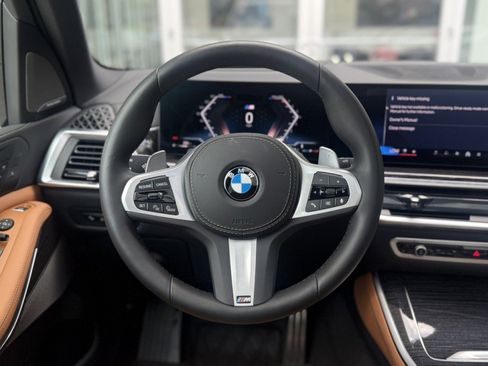 Used 2026 BMW X5 xDrive40i w/ M Sport Package AWD/4WD image 35